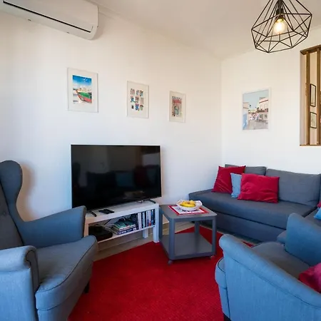 Parvihouse Apartment